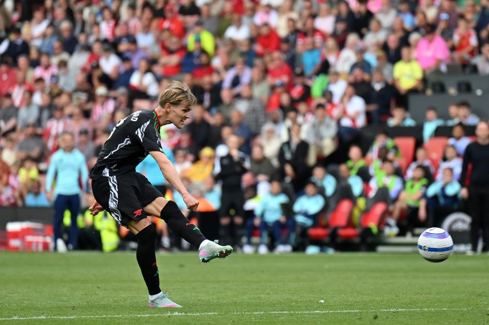 马尔基尼奥斯：巴西阵容依然很强，想和内马尔一起参加世界杯