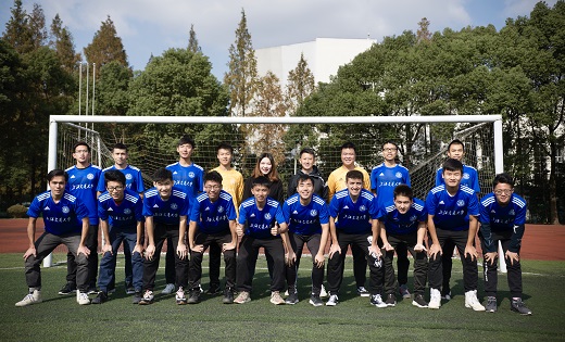 马威半场5中4拿到14分4板，帮助太阳占据上风