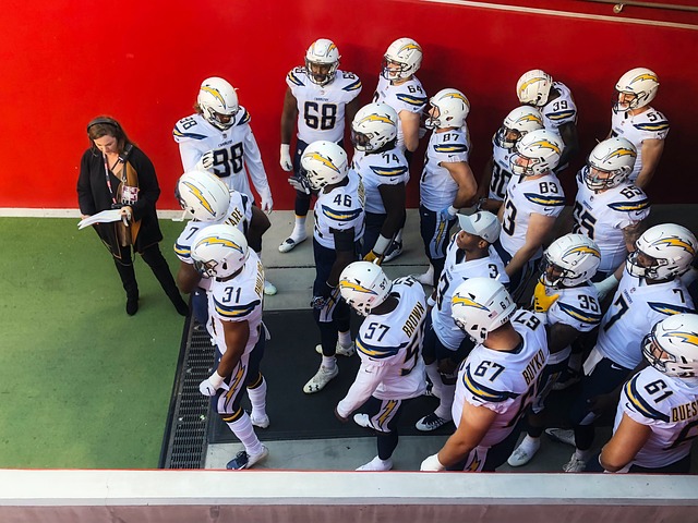 力需求日益 力需求日益